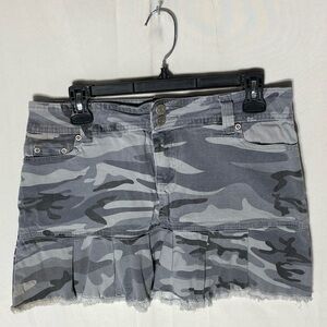 Vintage Y2K Y2 blue Grey Camo Mini Skirt W Ruffle Hem 9